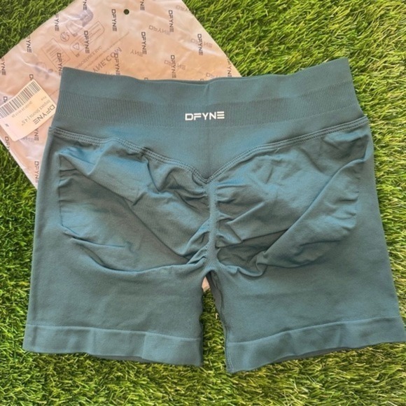 Dfyne Pants - Dfyne impact shorts 4.5" pine medium